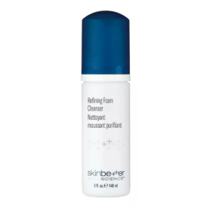 A velvety-soft cleansing foam with salicylic acid and alpha hydroxy acids that purifies and leaves the skin feeling refreshed, less congested and more refined.